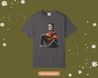Día de Muertos Skeleton Mujer Comfort Colors® T-Shirt – Cozy Fall Tee with Cafecito & Marigold Petals